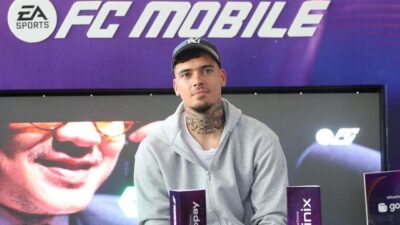 Shayne Pattynama Terpesona oleh Pesona Alam Ternate yang Menakjubkan