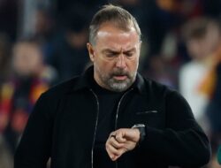 Hansi Flick Menanggapi Pernyataan Xavi: Kebenaran Ada, Namun Tetap Rahasia!