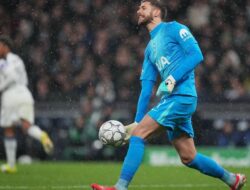 Tottenham Meradang setelah Premier League Gunjing Vicario di Media Sosial