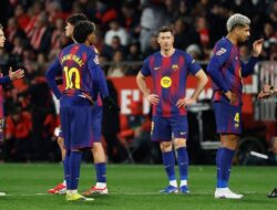 Bek Muda Barcelona Tunjukkan Konsistensi Meski Tak Jadi Bintang Utama