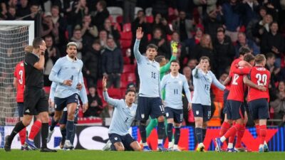 Manuel Ugarte Buat Kejutan di Wembley dengan Dua Kartu Kuning Tanpa Merah