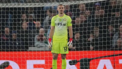 Evaluasi Performa Tim Blunder jadi Musuh Chelsea, Pilih Filip Jorgensen atau Robert Sanchez Nih, Liam Rosenior?