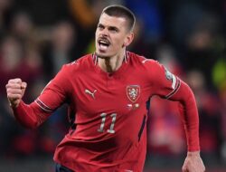 Evaluasi Performa Tim Drama di Praha! Rep Ceko Comeback dan Tekuk Irlandia Lewat Adu Penalti, Tantang Denmark di Final Playoff