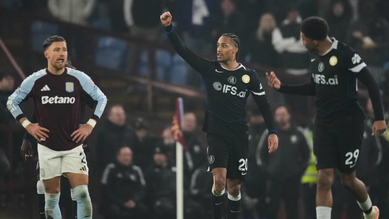 Implikasi Hasil Pertandingan Rapor Pemain Chelsea di Markas Aston Villa: Joao Pedro Gemilang, Palmer Moncer