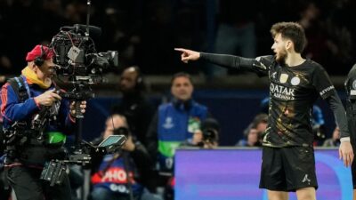 Implikasi Hasil Pertandingan Man of the Match PSG  Chelsea: Khvicha Kvaratskhelia