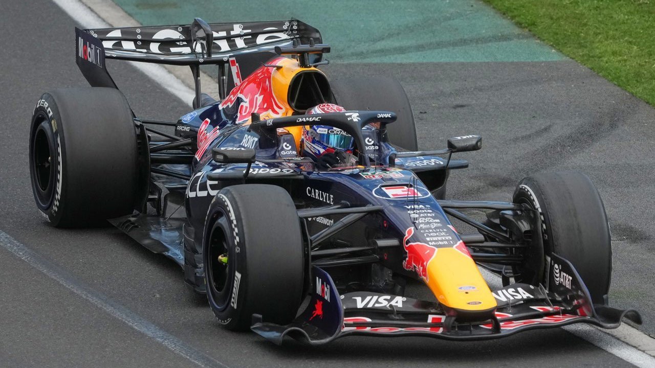 Max Verstappen Tunjukkan Kebangkitan Mengesankan dari Posisi Terakhir di F1 GP Australia 2026