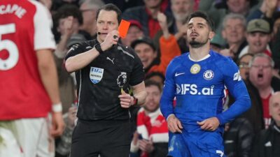 Chelsea Kembali Terlibat Insiden Kartu Merah, Rosenior Tersulut Emosi