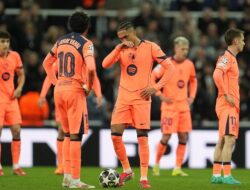 Evaluasi Performa Tim Rapor Pemain Barcelona  Newcastle: Lewandowski Tumpul, Yamal Selamatkan Barca