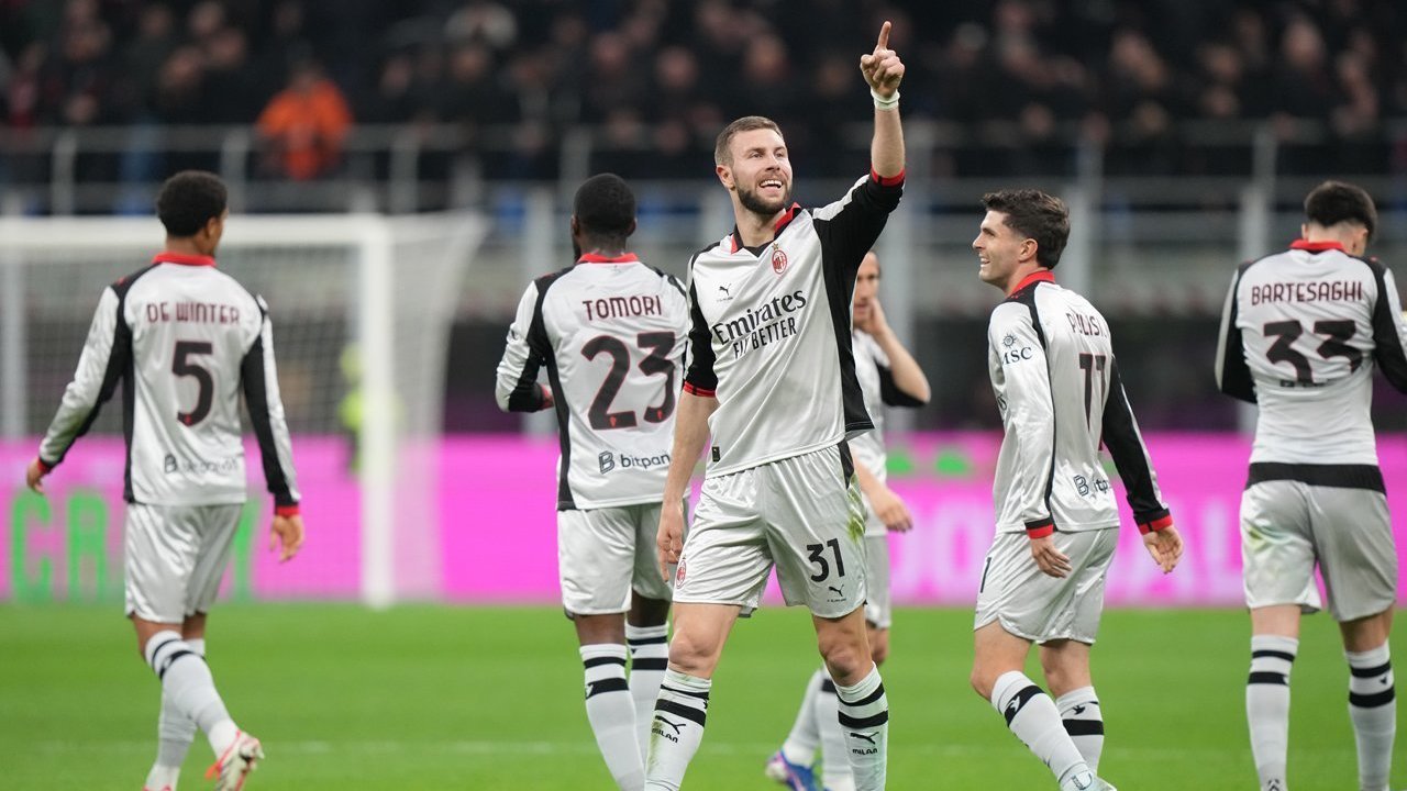 AC Milan Tak Terkejut Strahinja Pavlovic Mencetak Gol Menakjubkan ke Gawang Torino