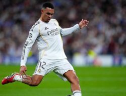 Trent Alexander-Arnold Dapat Kritik Pedas Usai Penampilan Mengecewakan