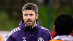 Keputusan Melepaskan Michael Carrick Bisa Berakibat Fatal bagi Manchester United