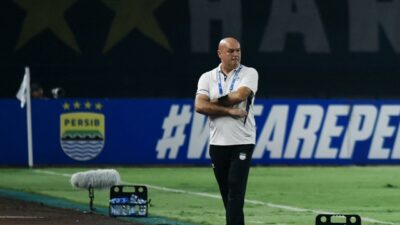 Kekecewaan Bojan Hodak Meski Persib Bandung Raih Kemenangan Dramatis di Dewa United