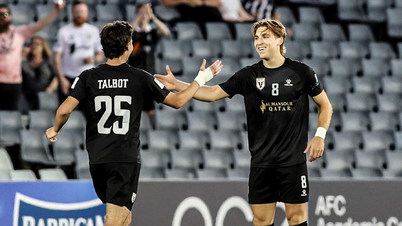 Apakah Timnas Indonesia Sedang Proses Naturalisasi Luke Vickery?