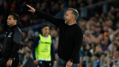 Tanggapan Santai Hansi Flick Usai Ditegur Pelatih Getafe