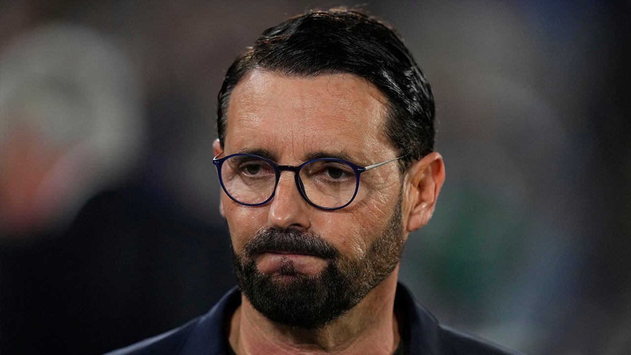 Bordalas Tantang Hansi Flick: Fokuslah pada Tim Anda Sendiri!