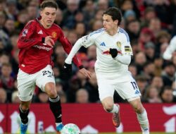 Performa Buruk Ugarte di Man United Dapat Sorotan Setelah Kalah dari Leeds