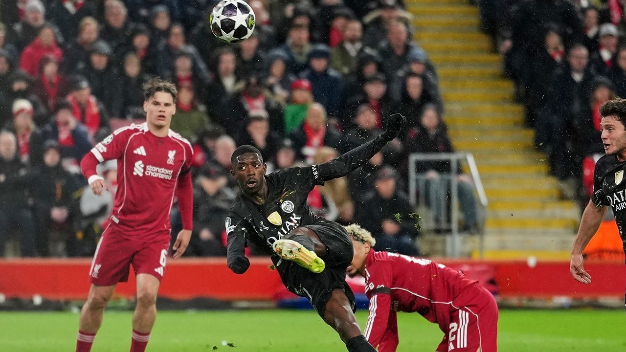 PSG Tunjukkan Ketangguhan dengan Menyingkirkan Liverpool Meski Tertekan