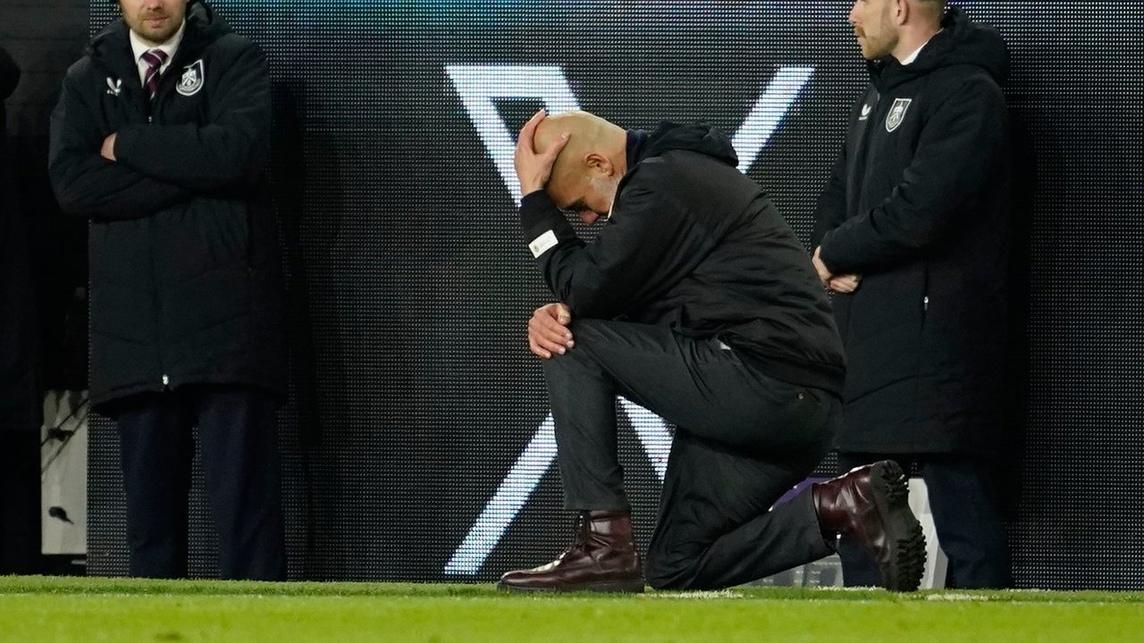 Pep Guardiola Alami OVT Sebelum Timnya Menang atas Burnley dan Rebut Puncak dari Arsenal