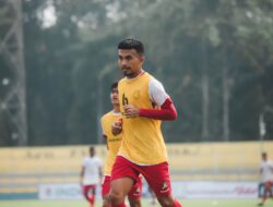 Sorotan: Starting XI Timnas Indonesia Vs Malaysia: John Herdman Cadangkan Mitchell Baker