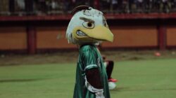 Fakta Pertandingan: 3 Pemain Timnas Indonesia yang Main Apik Sepanjang Fase Grup FIFA ASEAN Cup 2026: Kontribu... 3 Maskot elang di lapangan selama pertandingan sepak bola di Bangkalan, Jawa Timur.