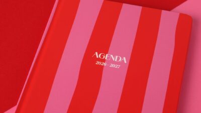 Update: Jadwal BRI Super League 2026/2027 Matchday 7: Persib Tantang Garudayaksa, Persija Hadapi P... 8 Buku agenda bergaris merah dan merah muda untuk tahun 2026-2027, sempurna untuk perencanaan.